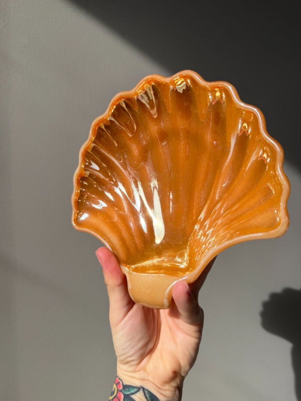 3/$30 🌟 Vintage Orange Fire King Lustreware Shell Dish - Picture 3 of 9